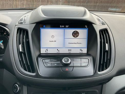 Used 2019 Ford Escape SEL image 5