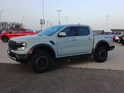 Used 2024 Ford Ranger Raptor image 4