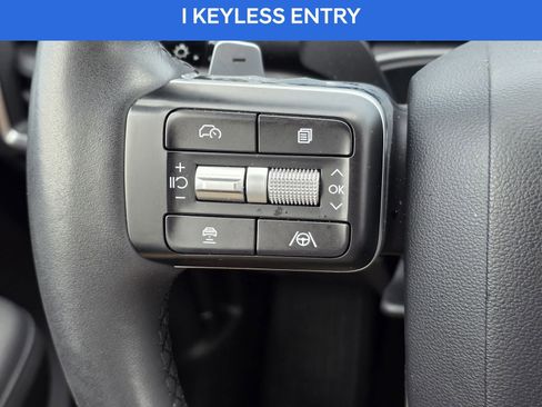 Certified 2024 Hyundai Santa Fe SEL image 25