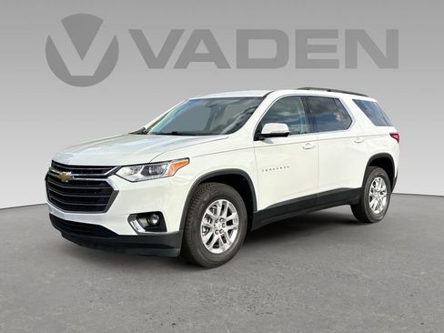 Used 2020 Chevrolet Traverse LT image 23