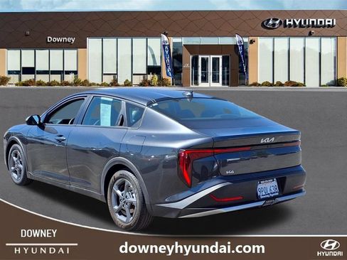 Used 2025 Kia K4 FWD image 6