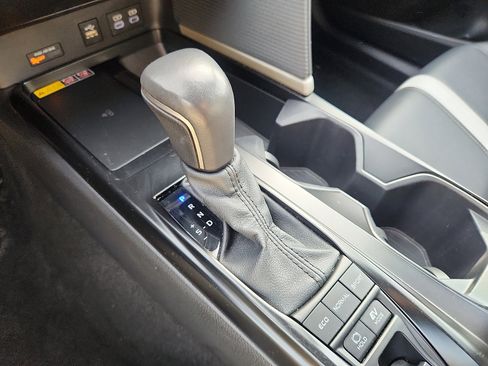 Certified 2025 Toyota Camry SE image 15