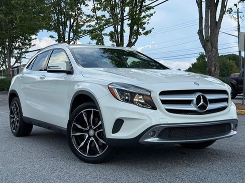 Used 2016 Mercedes-Benz GLA 250 image 1