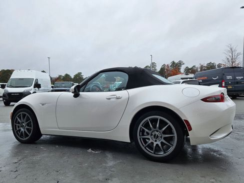 Used 2023 MAZDA MX-5 Miata Grand Touring image 5