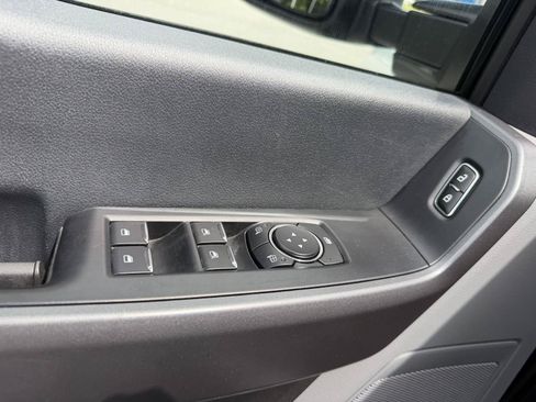 Used 2025 Ford F250 XLT AWD/4WD image 32