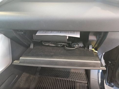 Used 2024 Toyota Tundra Limited w/ TRD Off-Road Package image 30