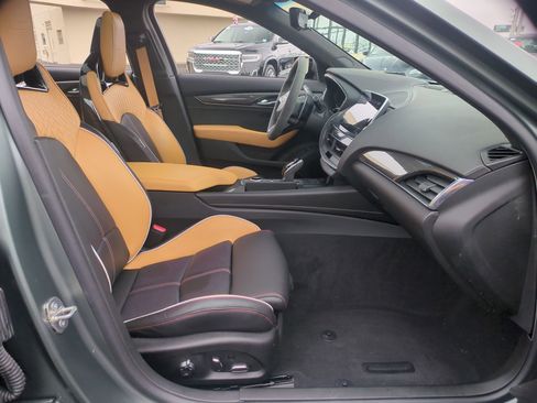 Used 2022 Cadillac CT5 V Blackwing w/ Parking Package image 28