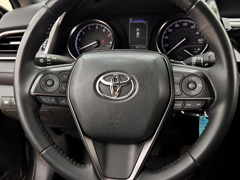 Used 2024 Toyota Camry SE FWD image 16