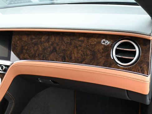 New 2026 Bentley Continental GT AWD/4WD image 29