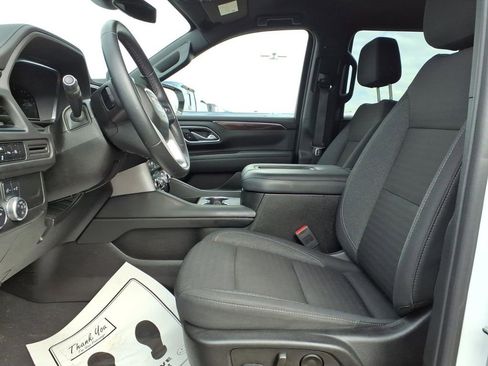 Used 2023 GMC Yukon SLE w/ Gmc Pro Safety Plus Package image 13
