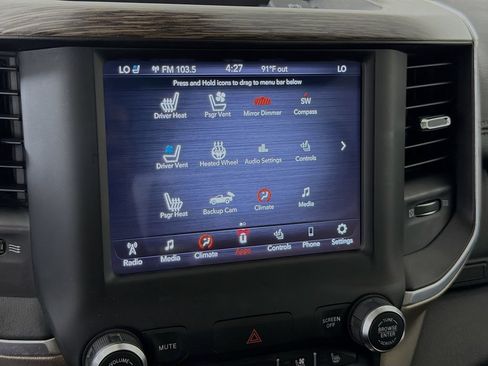 Used 2020 RAM 1500 Laramie w/ Off Road Group AWD/4WD image 35