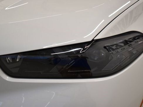 New 2026 BMW X6 xDrive40i w/ Climate Comfort Package image 17