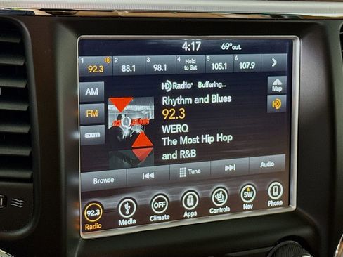 Used 2018 Jeep Grand Cherokee Summit AWD/4WD image 8
