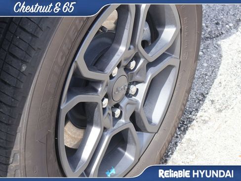 Used 2024 Jeep Grand Cherokee Limited 4xe AWD/4WD image 24