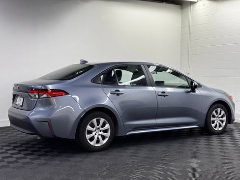 Used 2024 Toyota Corolla LE FWD image 2