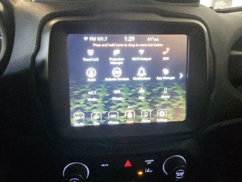 Used 2023 Jeep Renegade Trailhawk AWD/4WD image 26