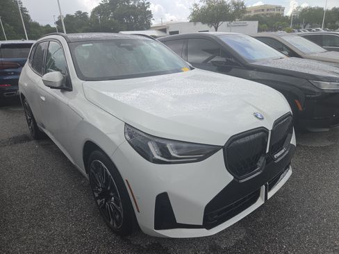 Used 2025 BMW X3 xDrive30i w/ Premium Package AWD/4WD image 1