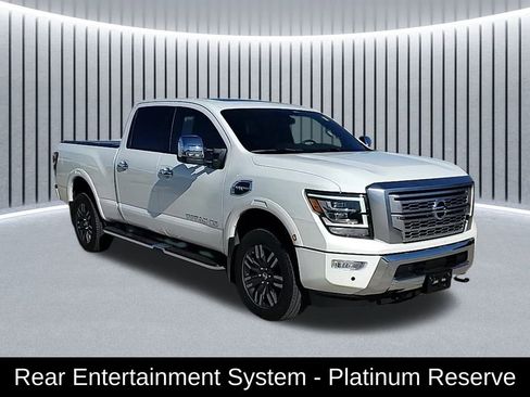 Used 2022 Nissan Titan Platinum Reserve w/ Moonroof Package image 3