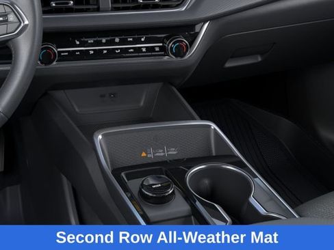 New 2026 Chevrolet Equinox LT w/ Convenience Package II AWD/4WD image 24