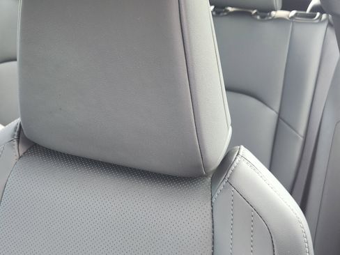 Certified 2025 Lexus UX 300h FWD image 19