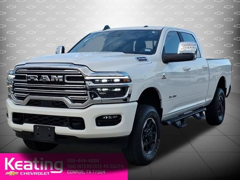 Used 2025 RAM 2500 Laramie AWD/4WD image 8