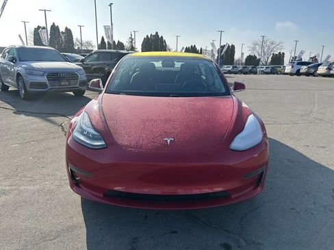 Used 2018 Tesla Model 3 image 8