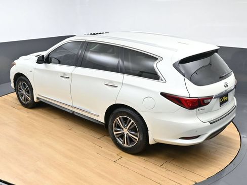 Used 2019 INFINITI QX60 Luxe w/ Essential Package FWD image 49
