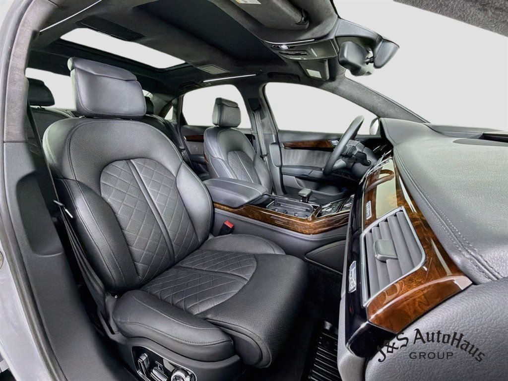 Used 2018 Audi A8 L 4.0T w/ 20" Black Optic Package AWD/4WD image 34