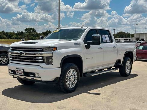 Used 2020 Chevrolet Silverado 2500 High Country w/ Z71 Off-Road Package AWD/4WD image 7