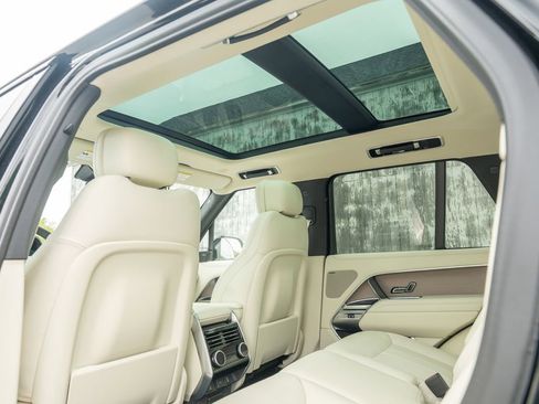 Used 2026 Land Rover Range Rover SE AWD/4WD image 35