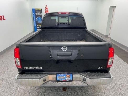 Used 2017 Nissan Frontier SV RWD image 10