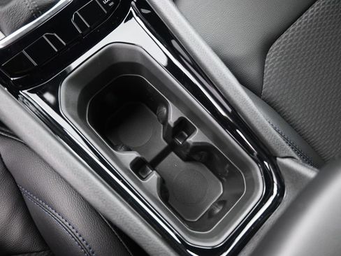 New 2026 Jeep Compass Latitude AWD/4WD image 33