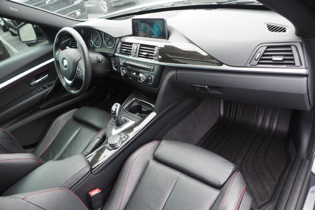 Used 2016 BMW 328i Gran Turismo xDrive AWD/4WD image 21