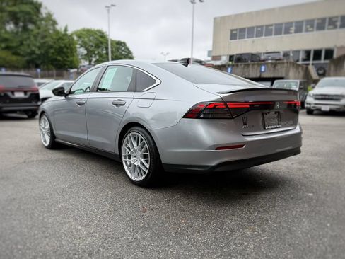 Used 2024 Honda Accord Sport image 12