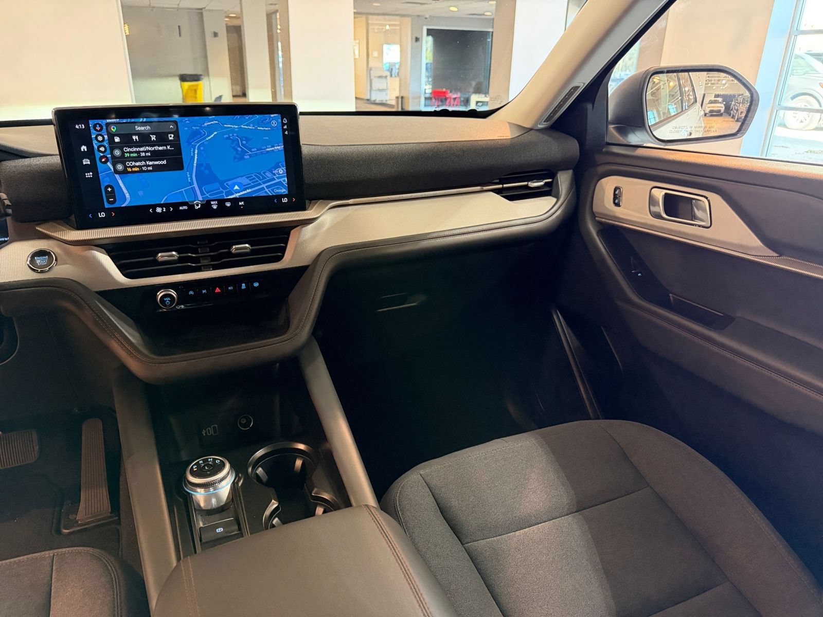 Used 2026 Ford Explorer Active AWD/4WD image 36
