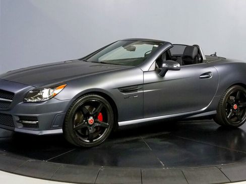 Used 2012 Mercedes-Benz SLK 350 image 3