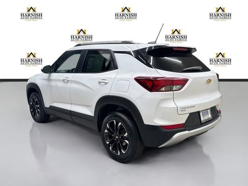 Used 2022 Chevrolet TrailBlazer LT w/ Convenience Package AWD/4WD image 9