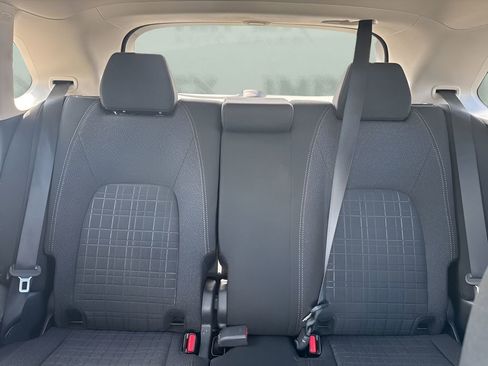 Used 2026 Honda HR-V LX image 10