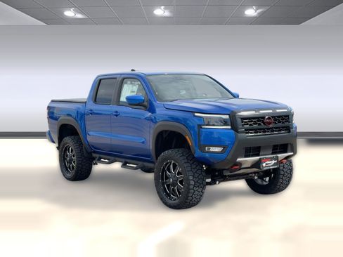 New 2026 Nissan Frontier PRO-4X w/ Tow Package image 7