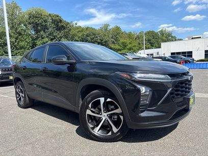 Used 2024 Chevrolet Trax RS