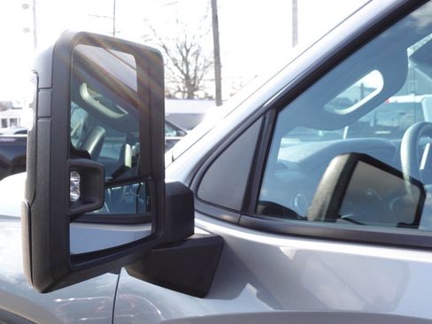 Used 2023 GMC Sierra 1500 Pro image 13