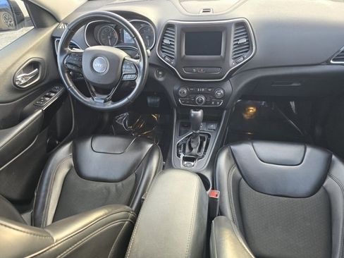 Used 2020 Jeep Cherokee Altitude image 27