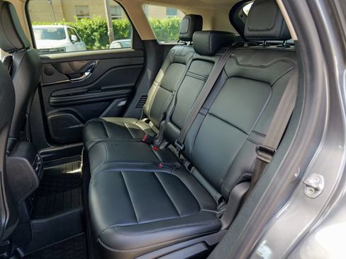 Used 2023 Lincoln Corsair AWD image 27