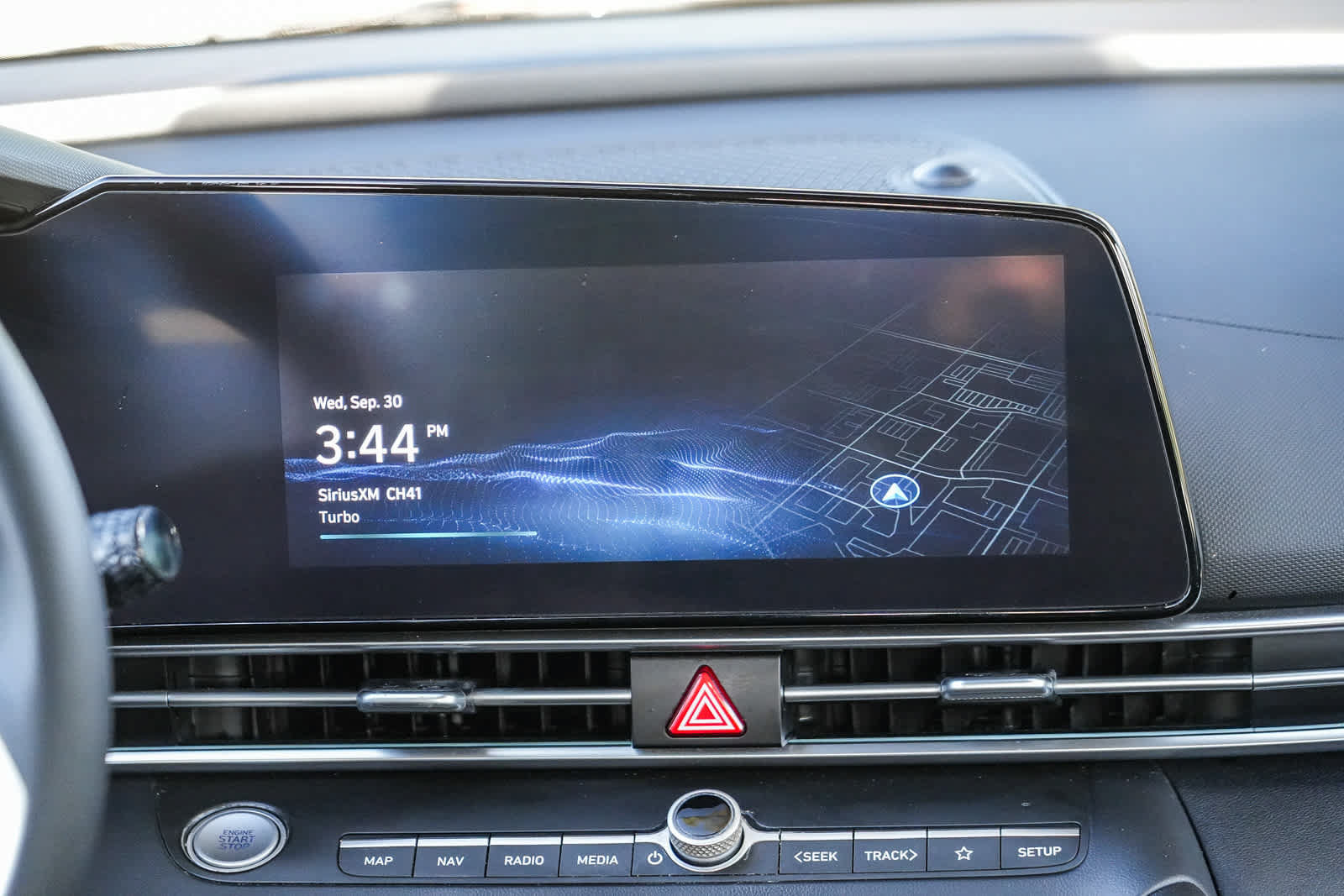 Certified 2024 Hyundai Elantra SEL FWD image 13
