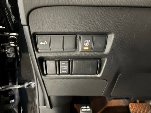 Used 2021 Nissan Armada SL w/ Midnight Edition Package image 29