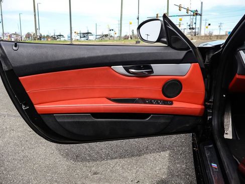 Used 2012 BMW Z4 sDrive35is image 37