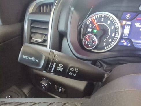 Used 2025 RAM 1500 Big Horn AWD/4WD image 24