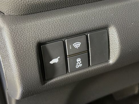 Used 2024 Honda Pilot TrailSport image 9