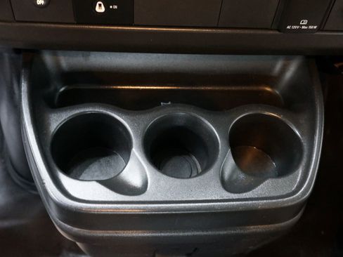 Used 2019 GMC Savana 2500 Extended Van 3D w/ Driver Convenience Package image 20