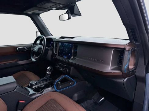 Used 2023 Ford Bronco Outer Banks AWD/4WD image 14
